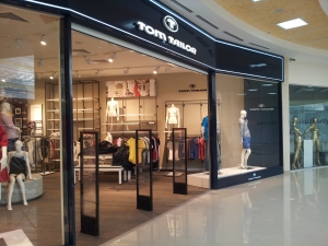 Открытие нового магазина одежды Tom Tailor в Алматы